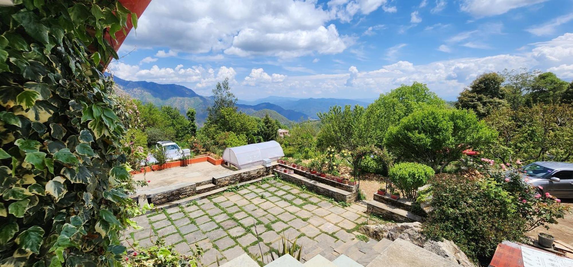 Dunagiri Retreat Dwarahat Esterno foto